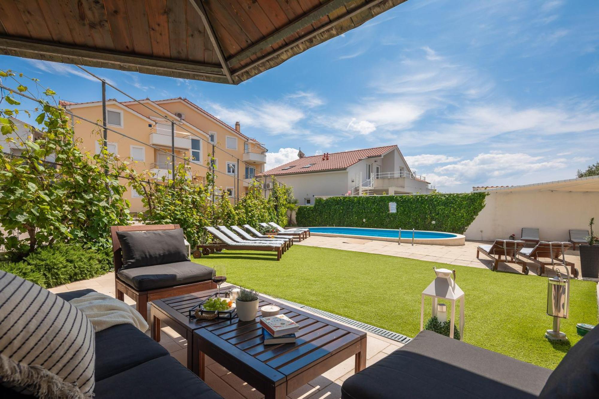 Sea View Apartments Tihi II 沃迪切 外观 照片