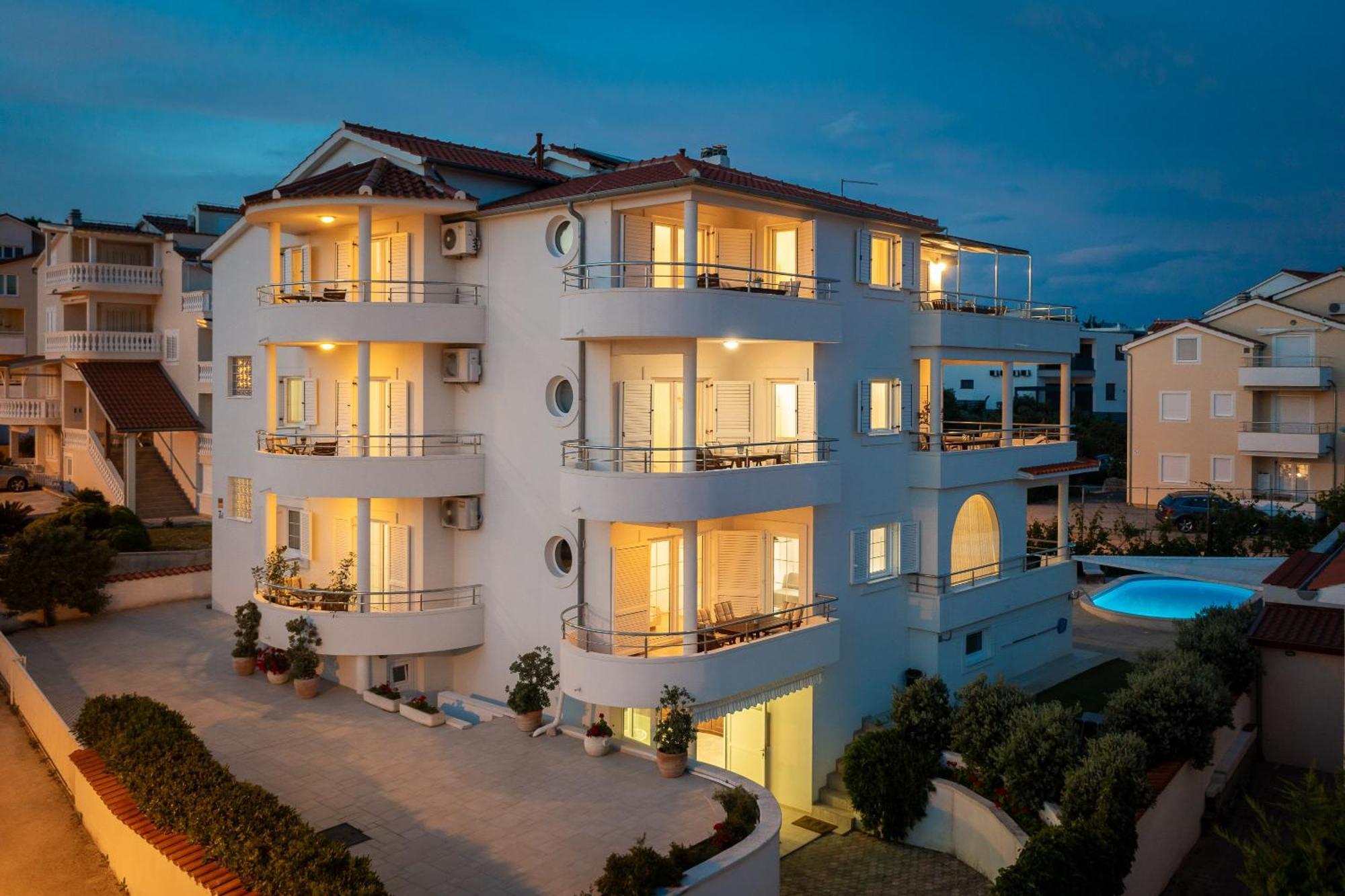 Sea View Apartments Tihi II 沃迪切 外观 照片