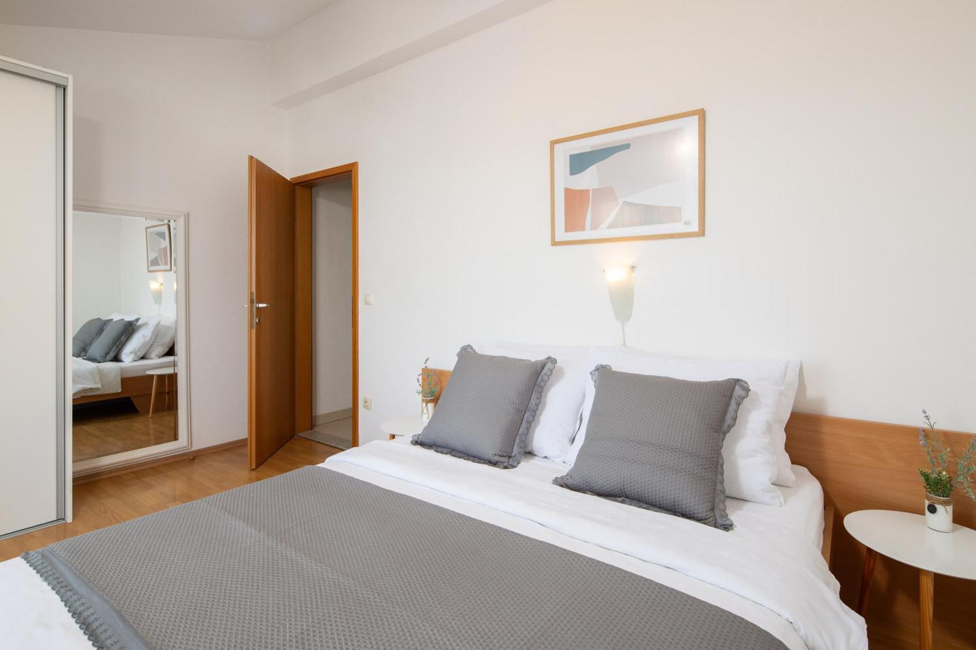 Sea View Apartments Tihi II 沃迪切 外观 照片