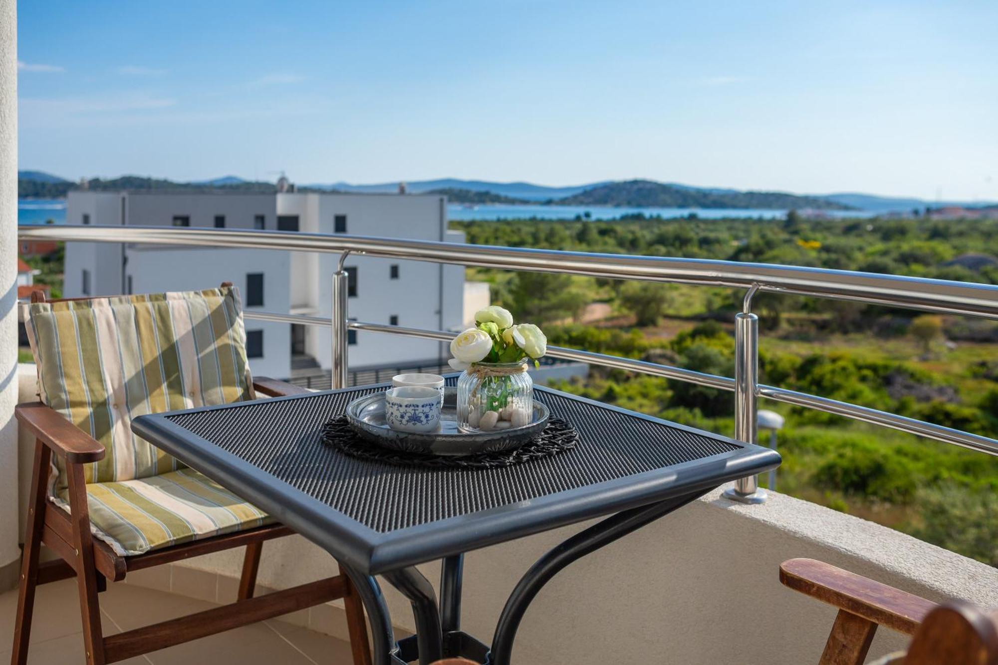 Sea View Apartments Tihi II 沃迪切 外观 照片
